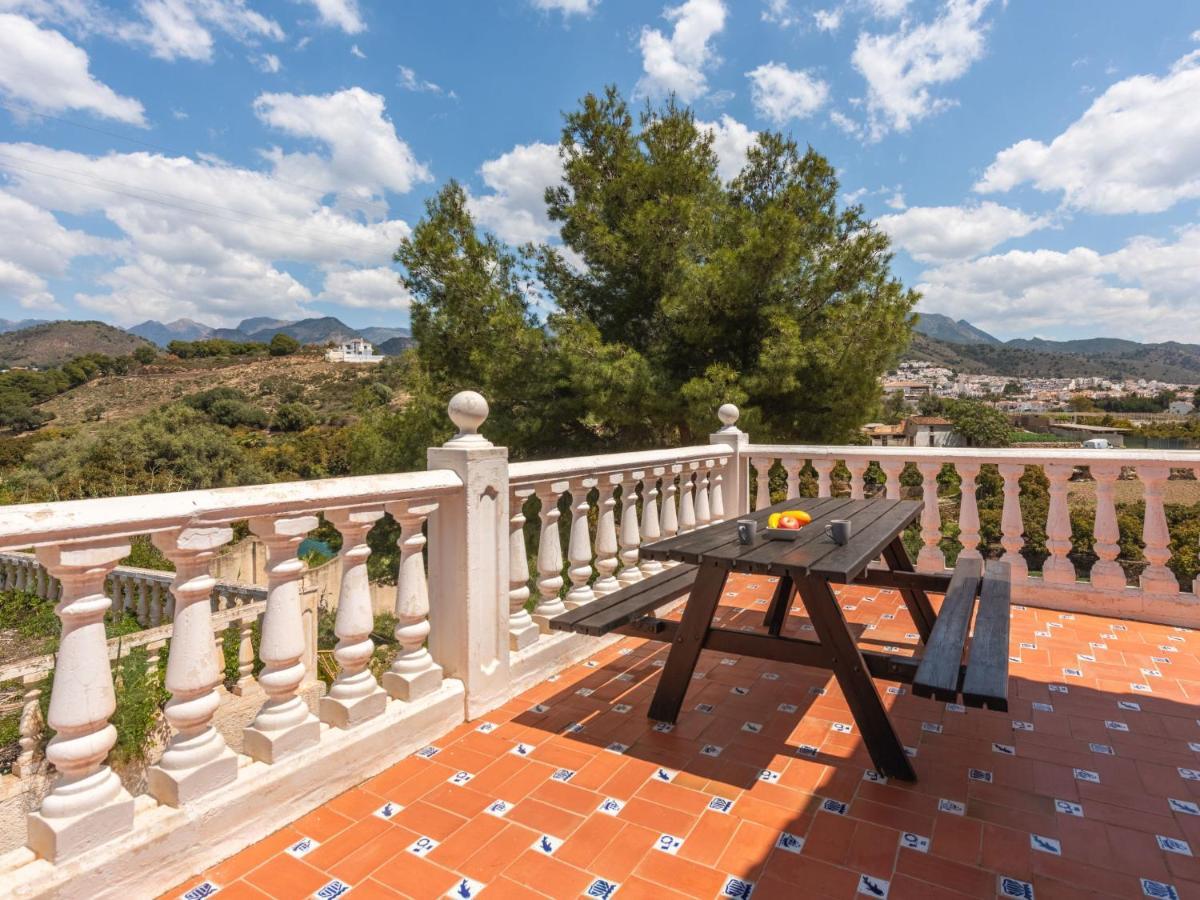 Villa Romeral By Interhome Нерха Екстер'єр фото