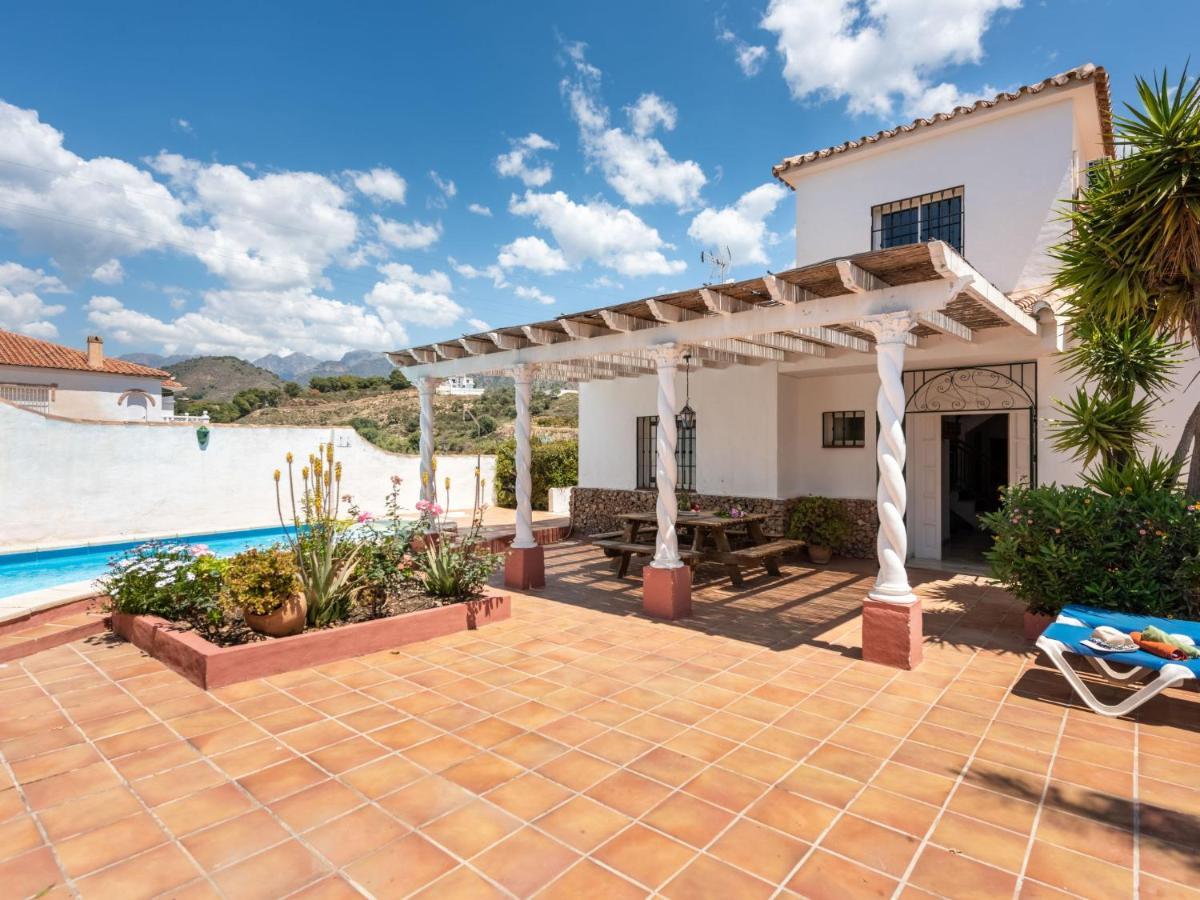 Villa Romeral By Interhome Нерха Екстер'єр фото